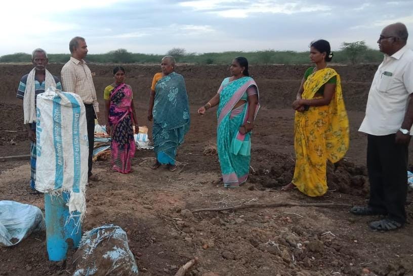 வளநாடு கிராம தரிசு நிலத் தொகுப்பில் வேளாண்மை இணை இயக்குநர் ஆய்வு.,,