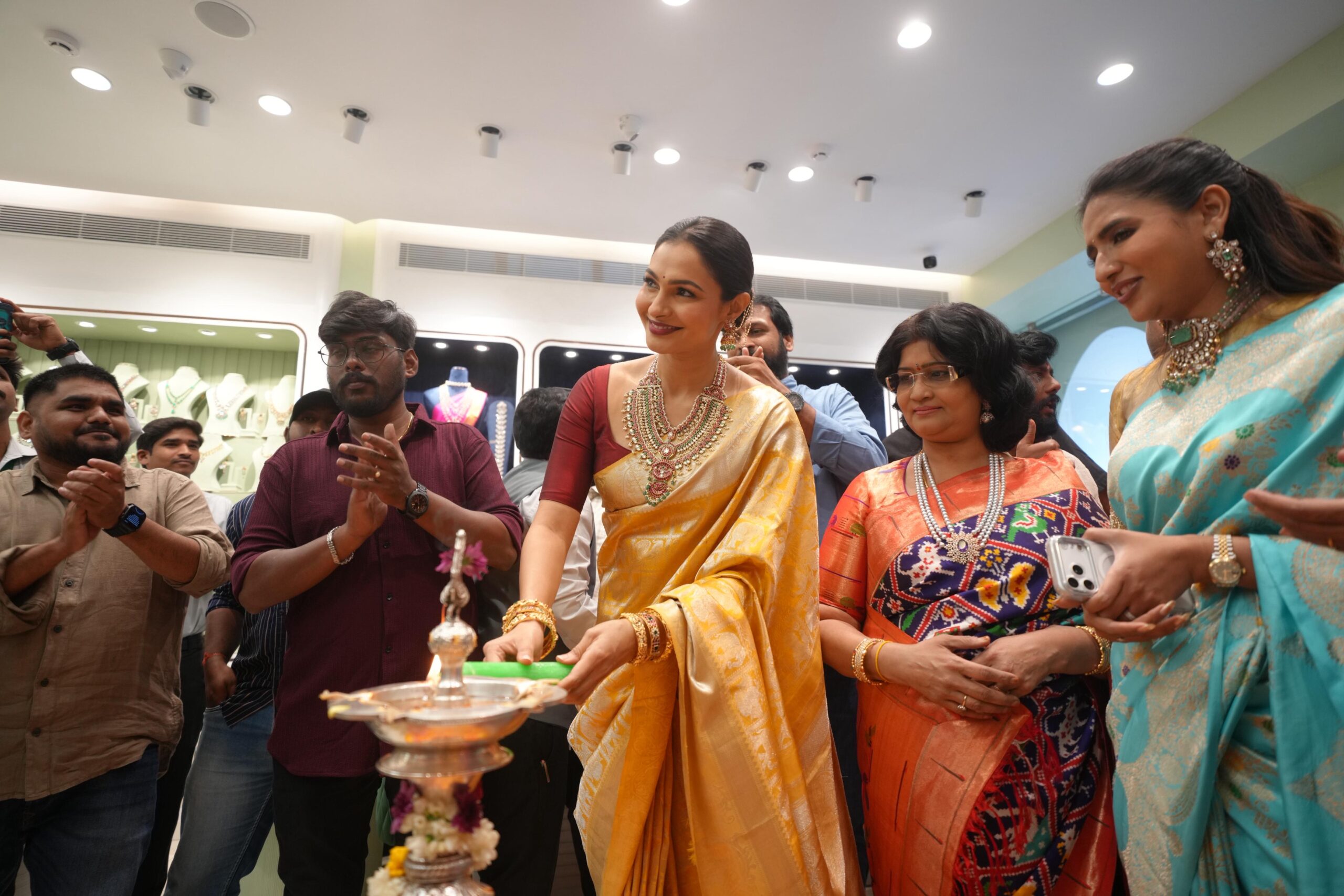 98c3ec6e-f49b-42aa-871f-504581dd57e5