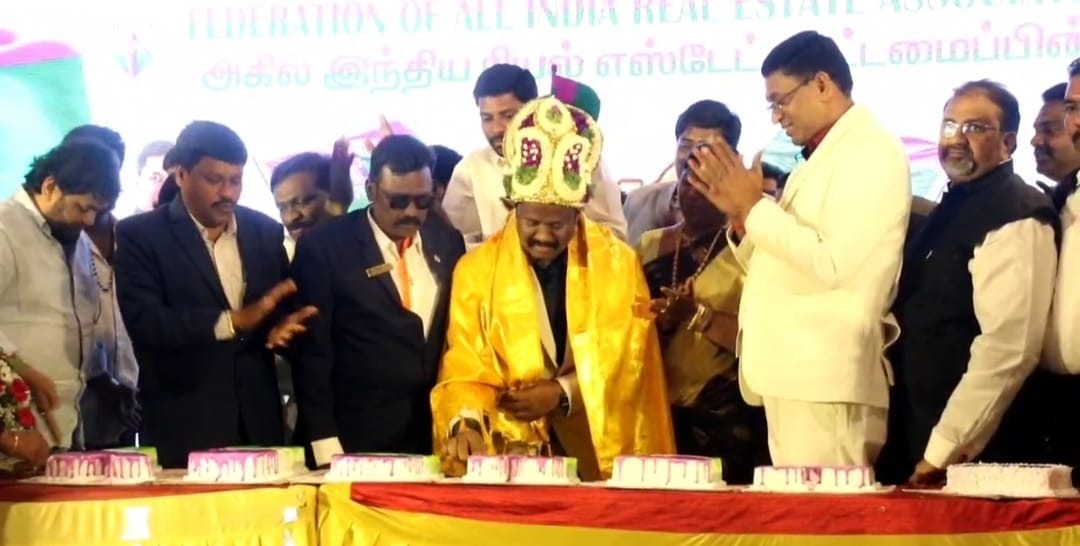 e1c56e64-0278-4af1-827b-8b9efbddd86a